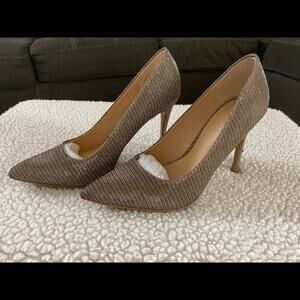 Carlos Santana Posy Gold 2 Sparkly Heel Size 7.5